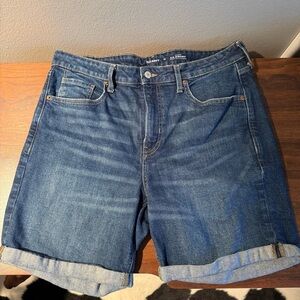 Old Navy High Rise OG Straight Secret Smooth Pockets Size 14